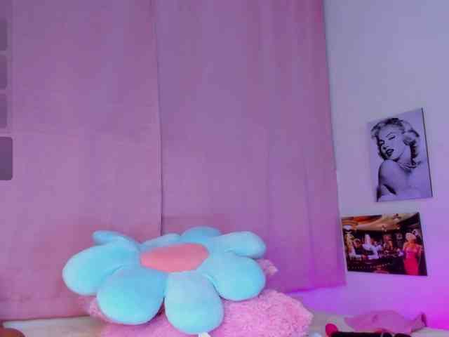 ariana111 webcam