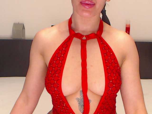 lucky407103's BongaCams show and profile