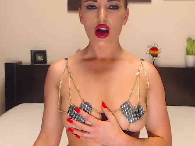 LexaBrunette webcam