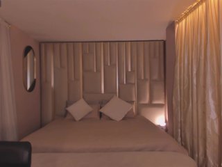 EllieScott Porn Show