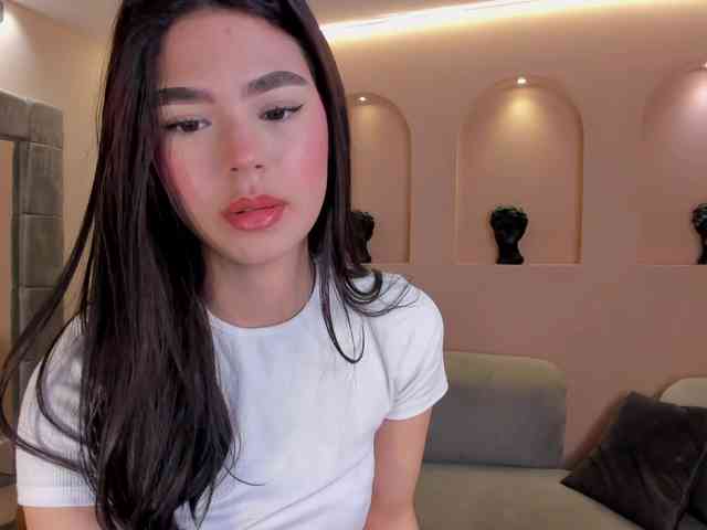 EllieScott webcam