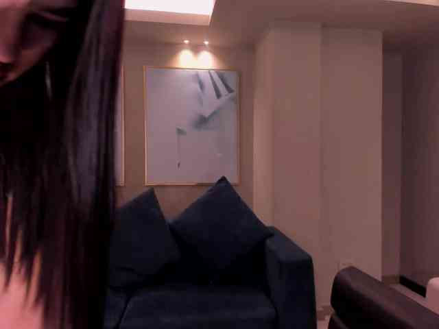 EllieScott webcam