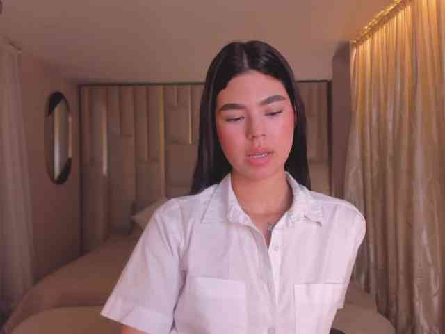 EllieScott webcam