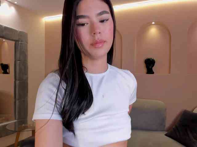 EllieScott webcam