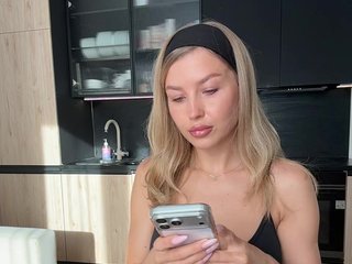 sweetpeach77 Porn Show