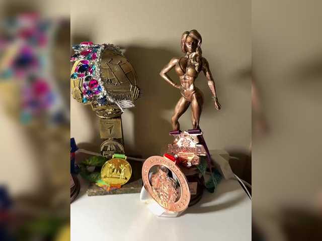 Watch sweetpeach77 Streaming Live