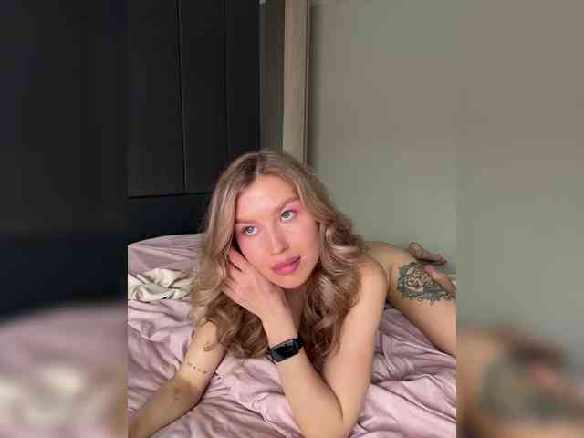 Модель: sweetpeach77