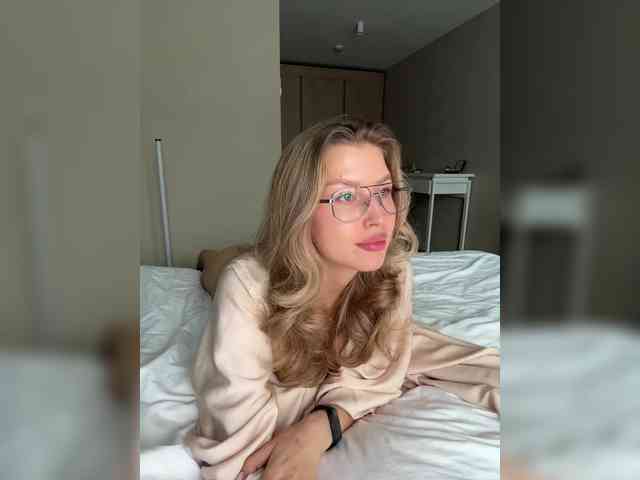 sweetpeach77 webcam
