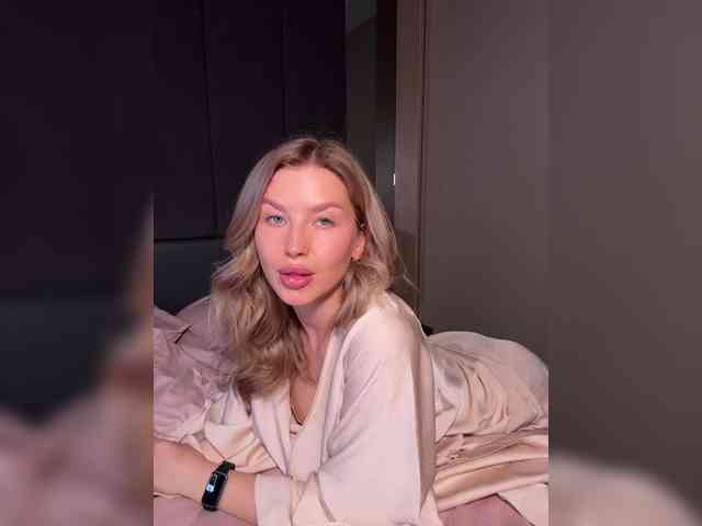 sweetpeach77 webcam