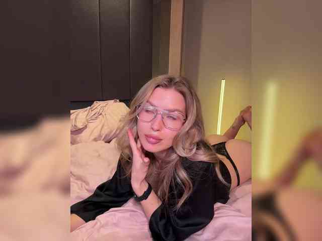 sweetpeach77 webcam