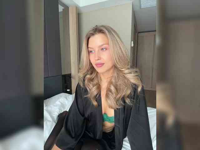 sweetpeach77 webcam