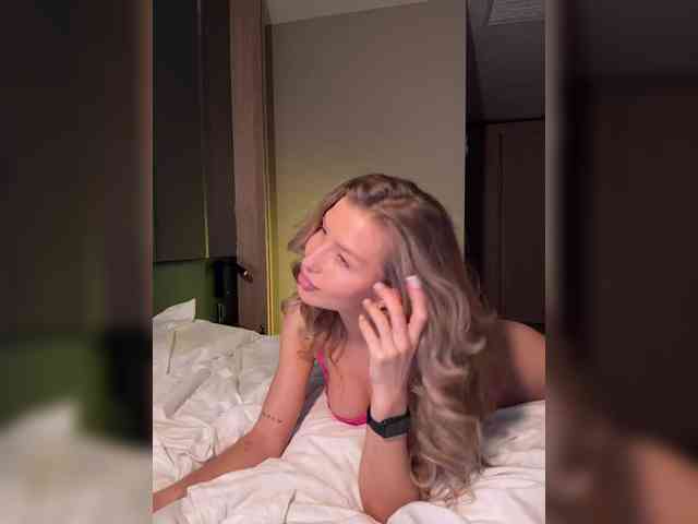 sweetpeach77 webcam