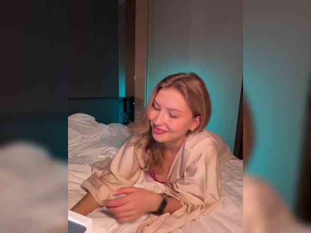 sweetpeach77 webcam