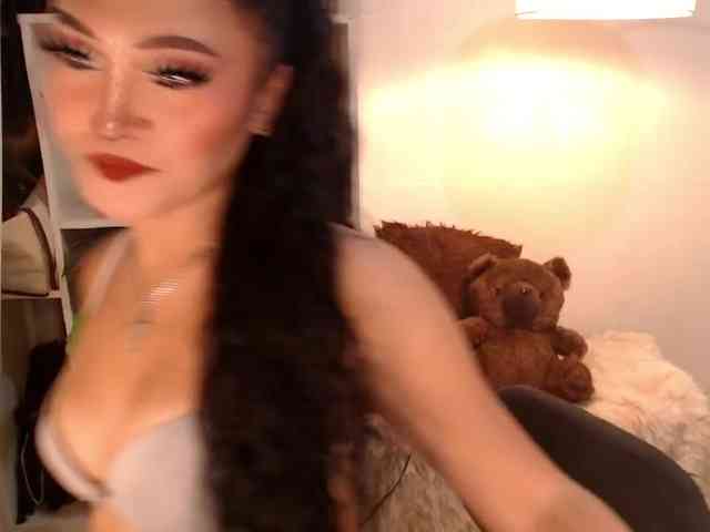 QueenMajesty Live Webcam on BongaCams
