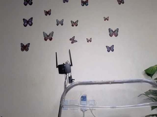 bigzonroe24's BongaCams show and profile