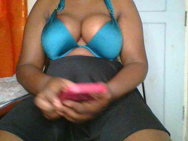 bigzonroe24 webcam