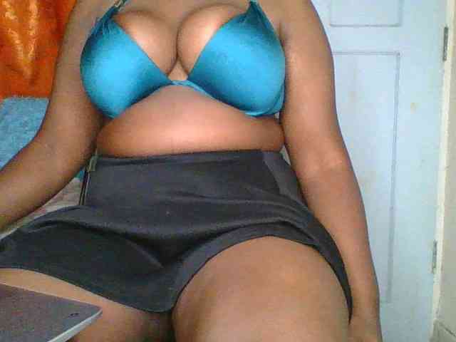 bigzonroe24 webcam