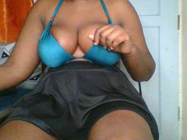 bigzonroe24 webcam