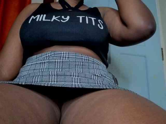bigzonroe24 webcam