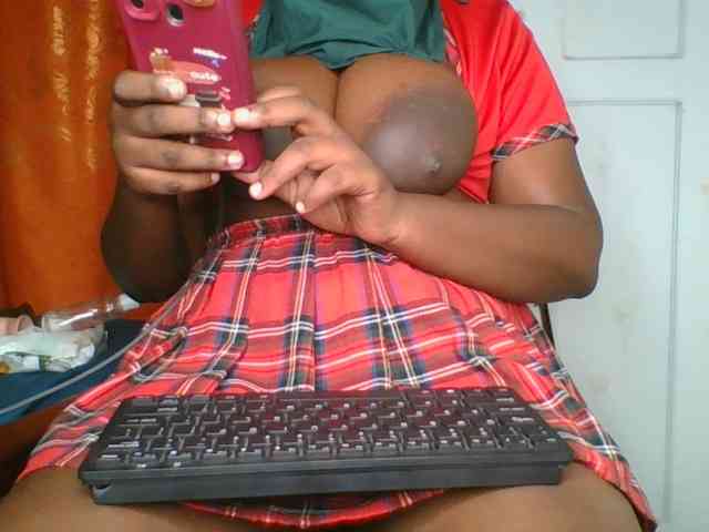 bigzonroe24 webcam