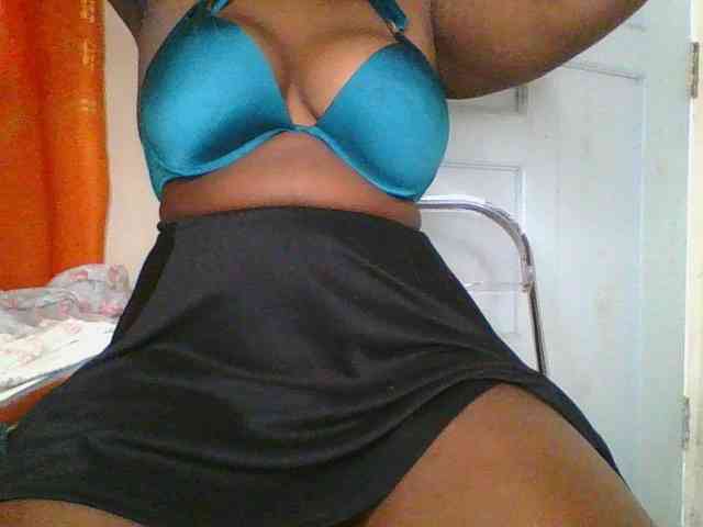 bigzonroe24 webcam