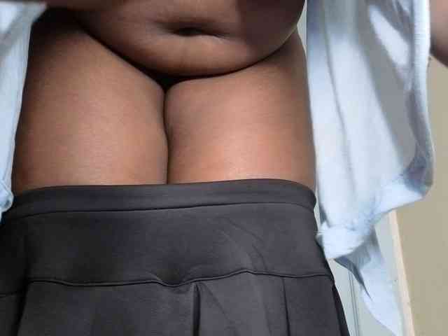 bigzonroe24 webcam