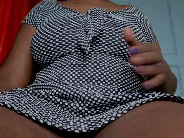 bigzonroe24 webcam