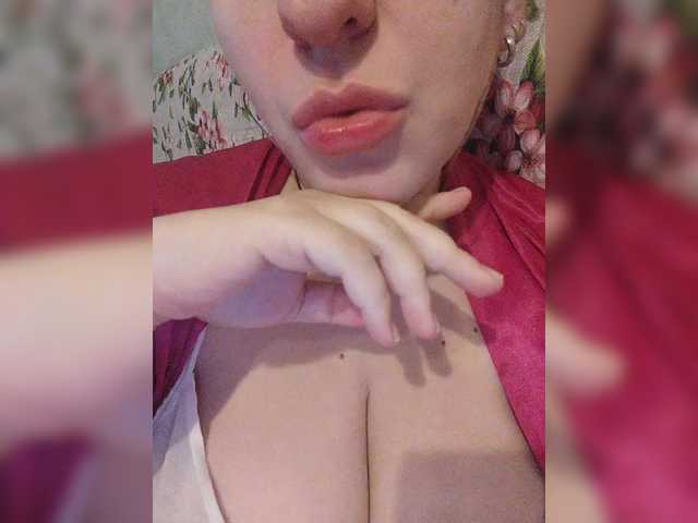 hanna181's BongaCams show and profile