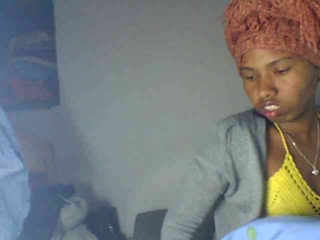 Nelliesexy webcam