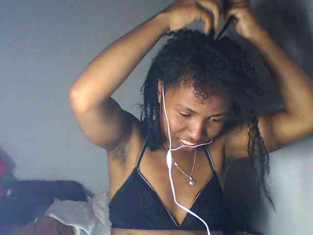 Nelliesexy webcam