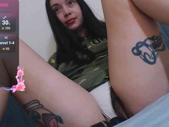 LikaLika1 webcam
