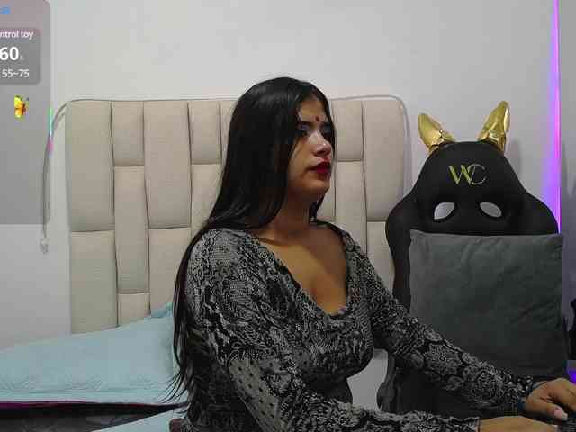 nayayalitza Live Webcam on BongaCams