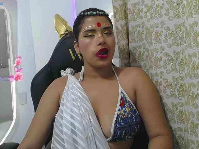 nayayalitza webcam