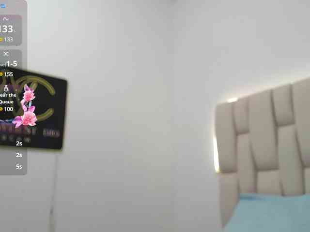 nayayalitza webcam