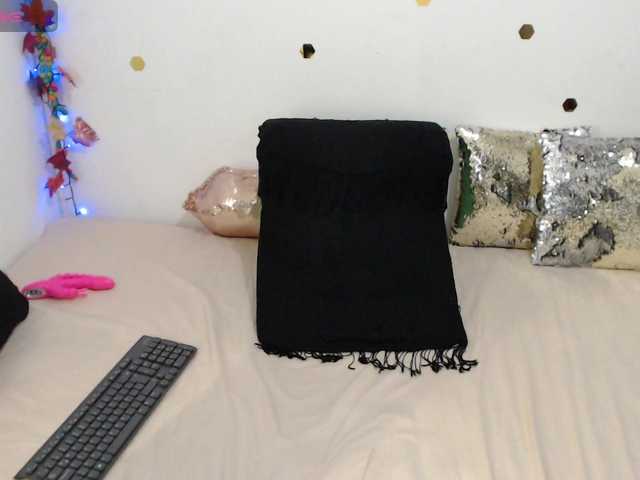 Lady-mature's BongaCams show and profile