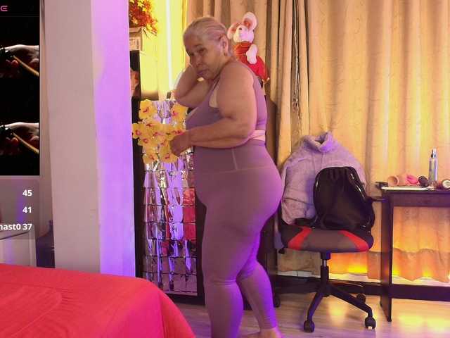 girl-amada's BongaCams show and profile