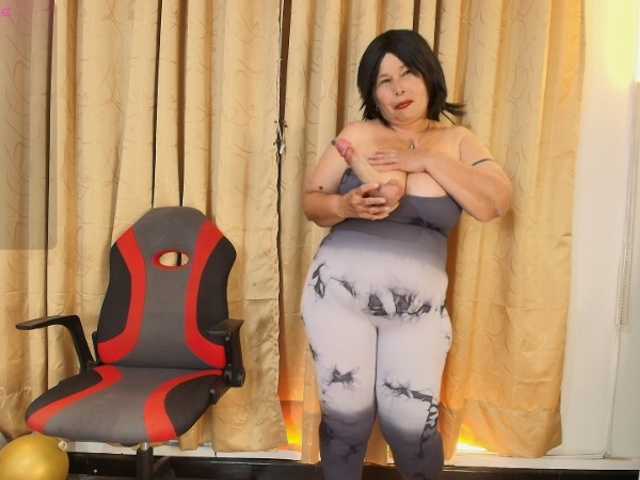 girl-amada's BongaCams show and profile