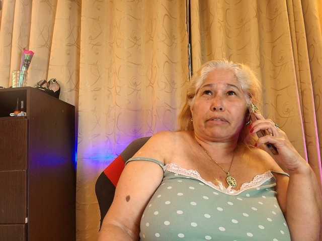 girl-amada's BongaCams show and profile