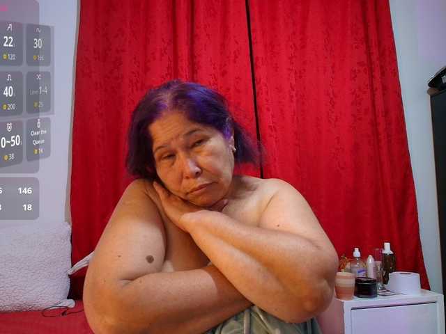 le modèle girl-amada est en webcam porno dans un show sur le site bongacams, il possède les tags suivants: White/Caucasian,Blonde,Trimmed