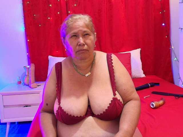 girl-amada's BongaCams show and profile