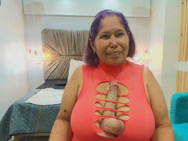 girl-amada's BongaCams show and profile