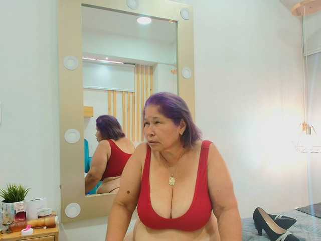 girl-amada's BongaCams show and profile