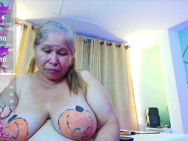 girl-amada on BongaCams