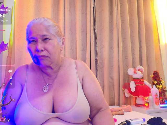 girl-amada from BongaCams