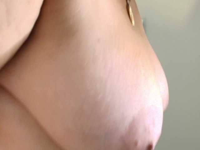 girl-amada's BongaCams show and profile