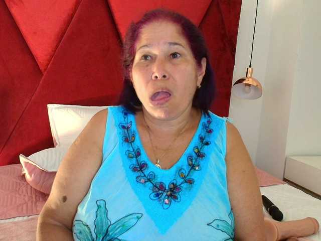 girl-amada's BongaCams show and profile