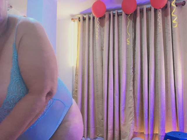 girl-amada — controla exuberantedomi x6min por 130