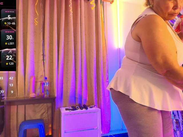 girl-amada from BongaCams is Freechat