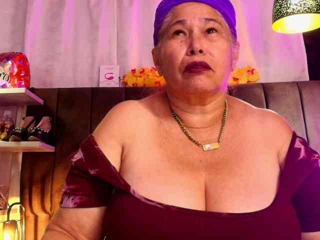 girl-amada webcam