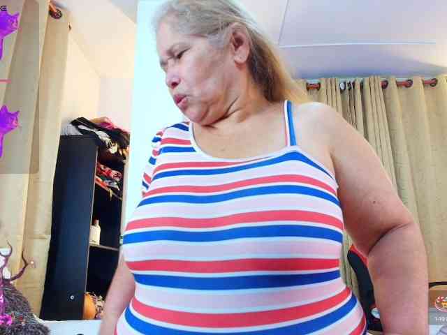 girl-amada webcam